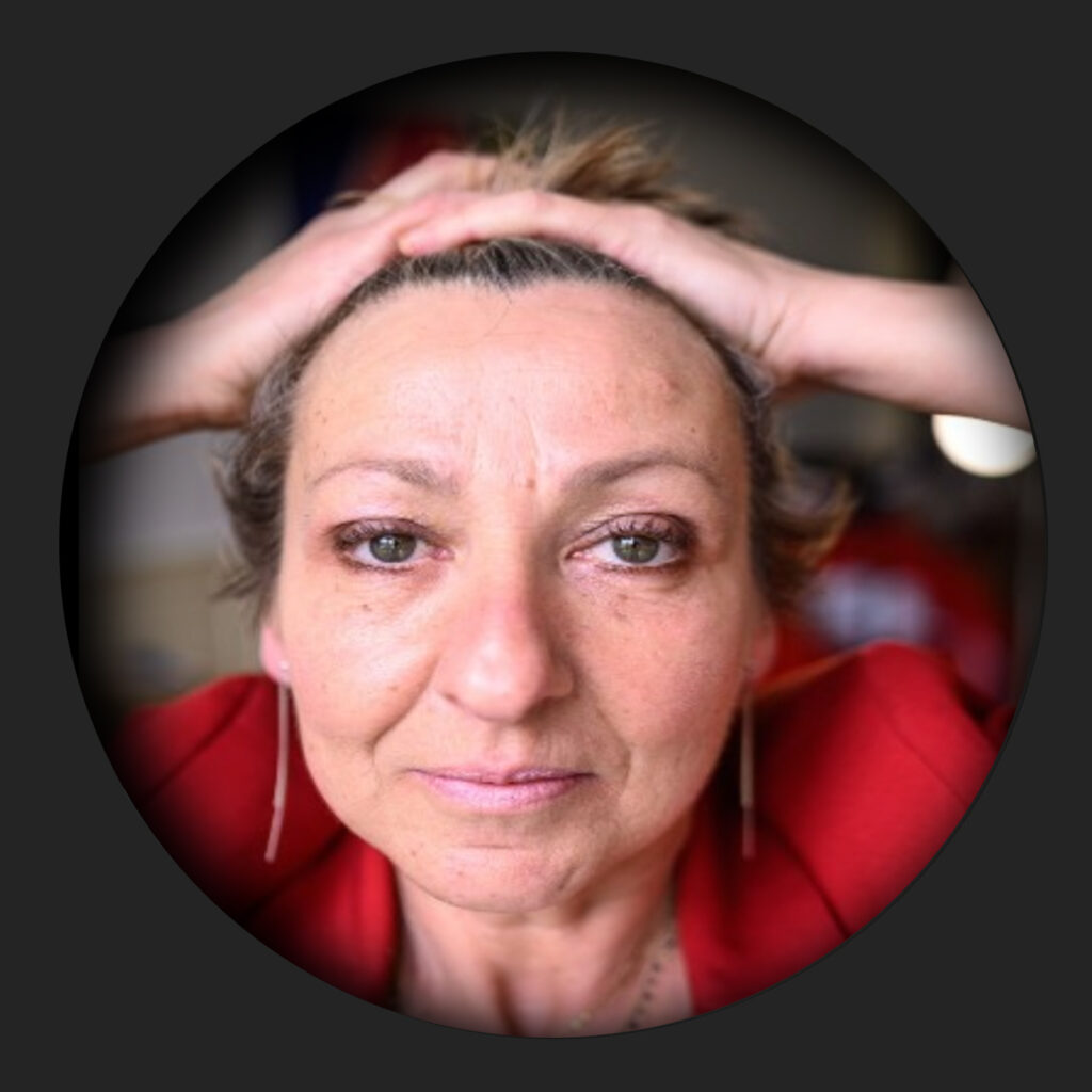 Dora GRAMAR, PORTRAIT
